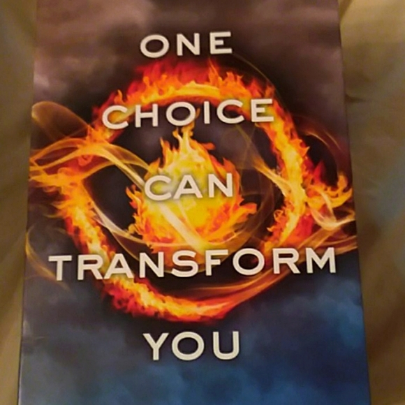 Book bundle - Picture 2 of 4